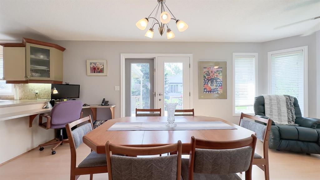 4335 BLUEPOINT Drive, Plympton-Wyoming, Ontario, Canada