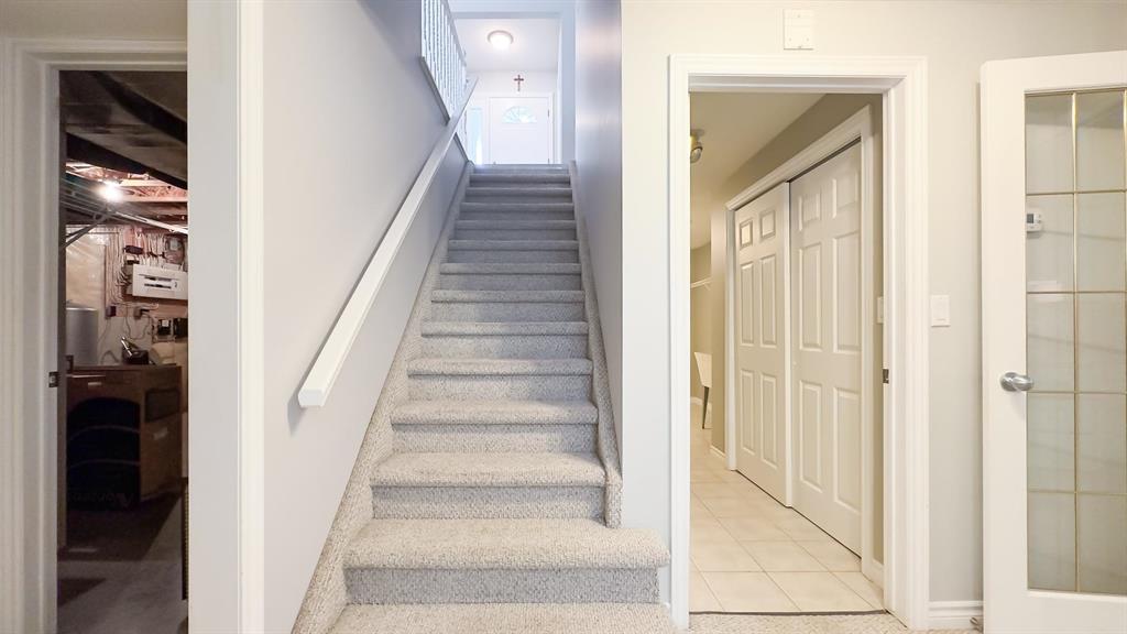 4335 BLUEPOINT Drive, Plympton-Wyoming, Ontario, Canada