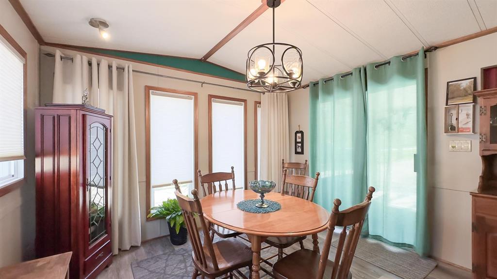 9910 NORTHVILLE Crescent Unit# A-52, Lambton Shores, Ontario, Canada