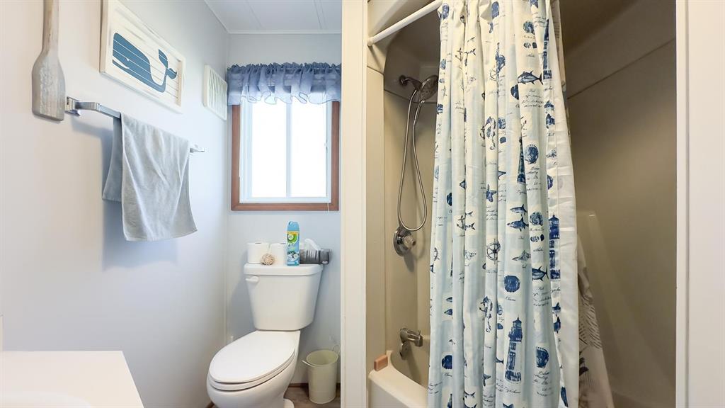 9910 NORTHVILLE Crescent Unit# A-52, Lambton Shores, Ontario, Canada