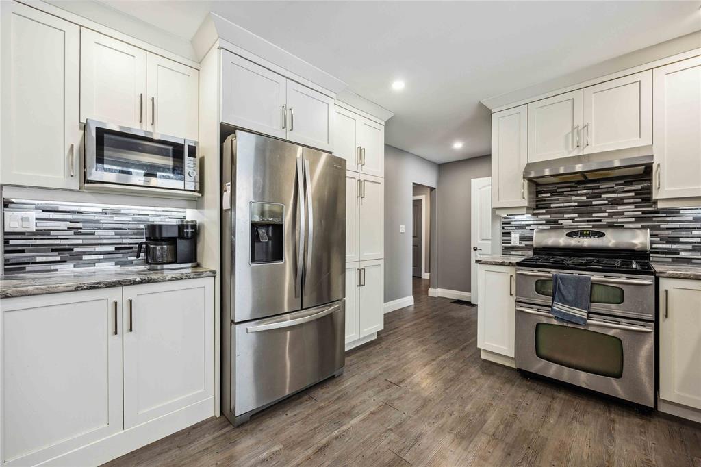 8366 TOWNSEND Line, Lambton Shores, Ontario, Canada