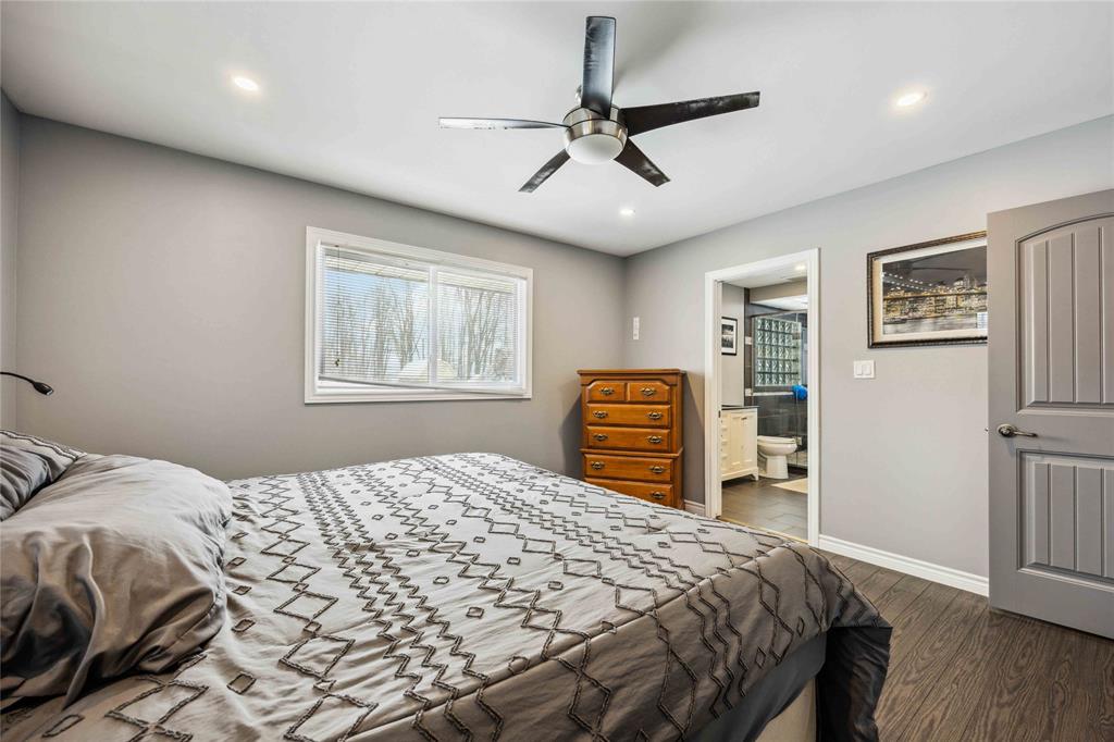 8366 TOWNSEND Line, Lambton Shores, Ontario, Canada