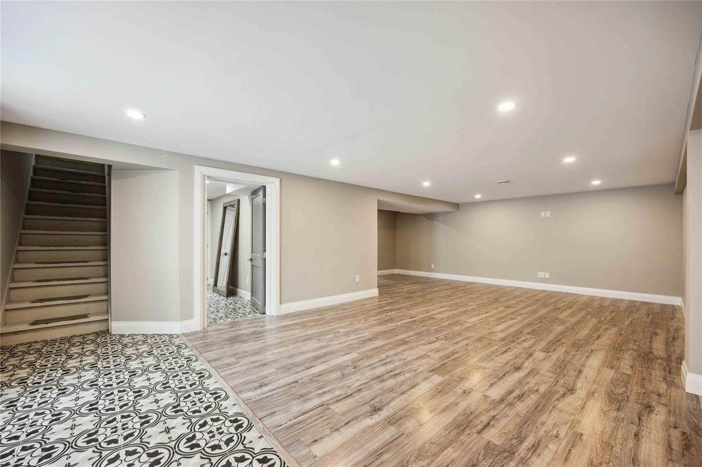 8366 TOWNSEND Line, Lambton Shores, Ontario, Canada