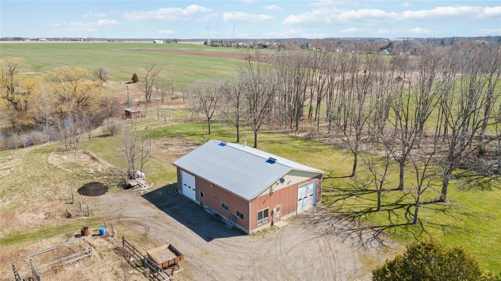 8366 TOWNSEND Line, Lambton Shores, Ontario, Canada
