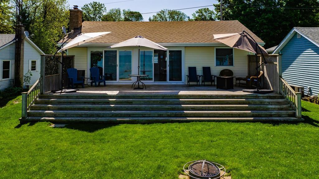 5332 BROADVIEW Avenue, Lambton Shores, Ontario, Canada