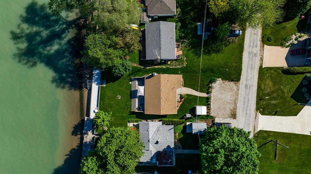 5332 BROADVIEW Avenue, Lambton Shores, Ontario, Canada