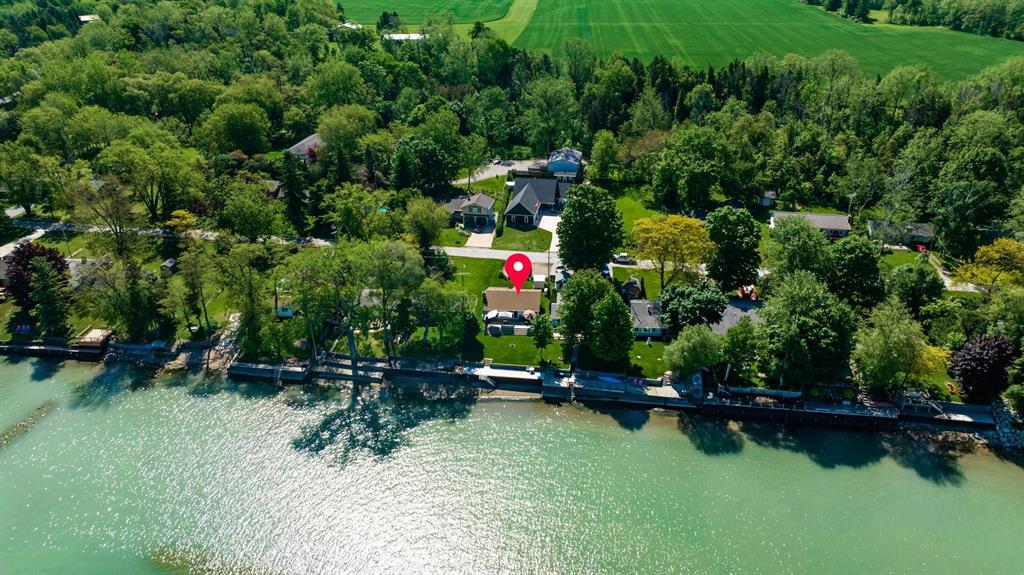 5332 BROADVIEW Avenue, Lambton Shores, Ontario, Canada