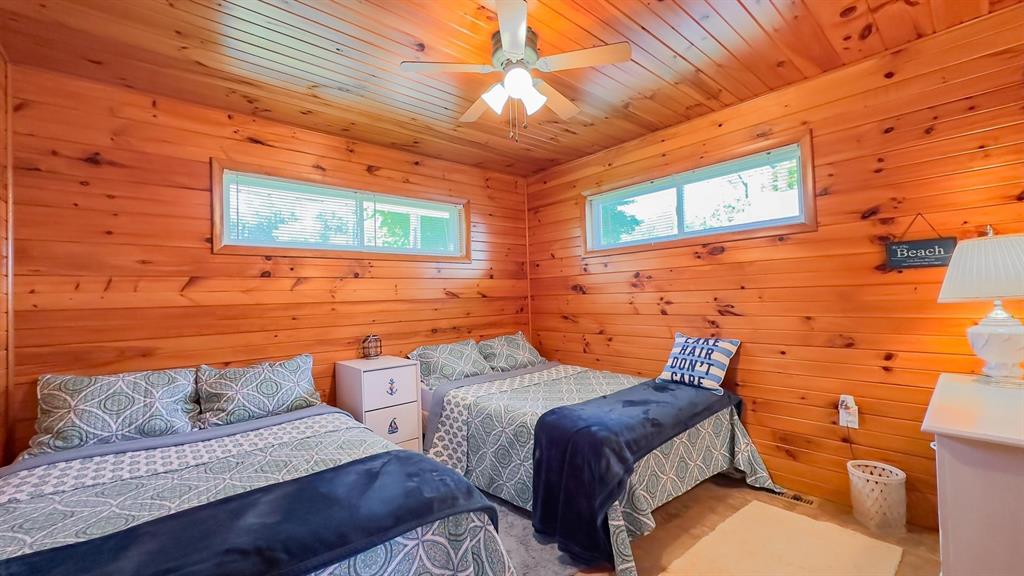 5332 BROADVIEW Avenue, Lambton Shores, Ontario, Canada