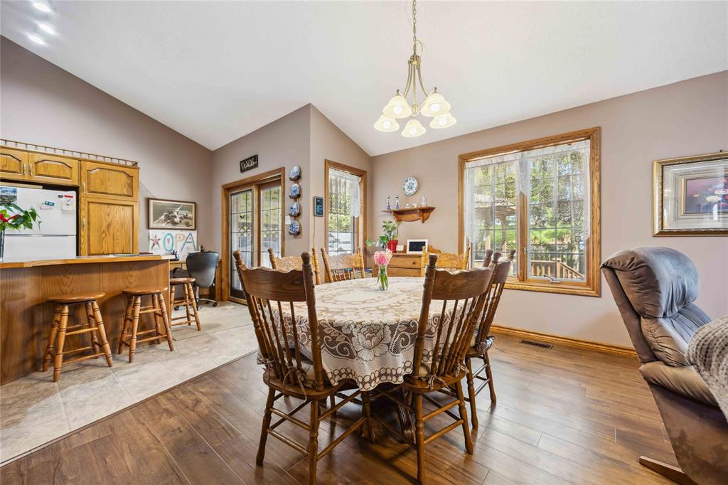 35 FRANCES Drive, Lambton Shores, Ontario, Canada