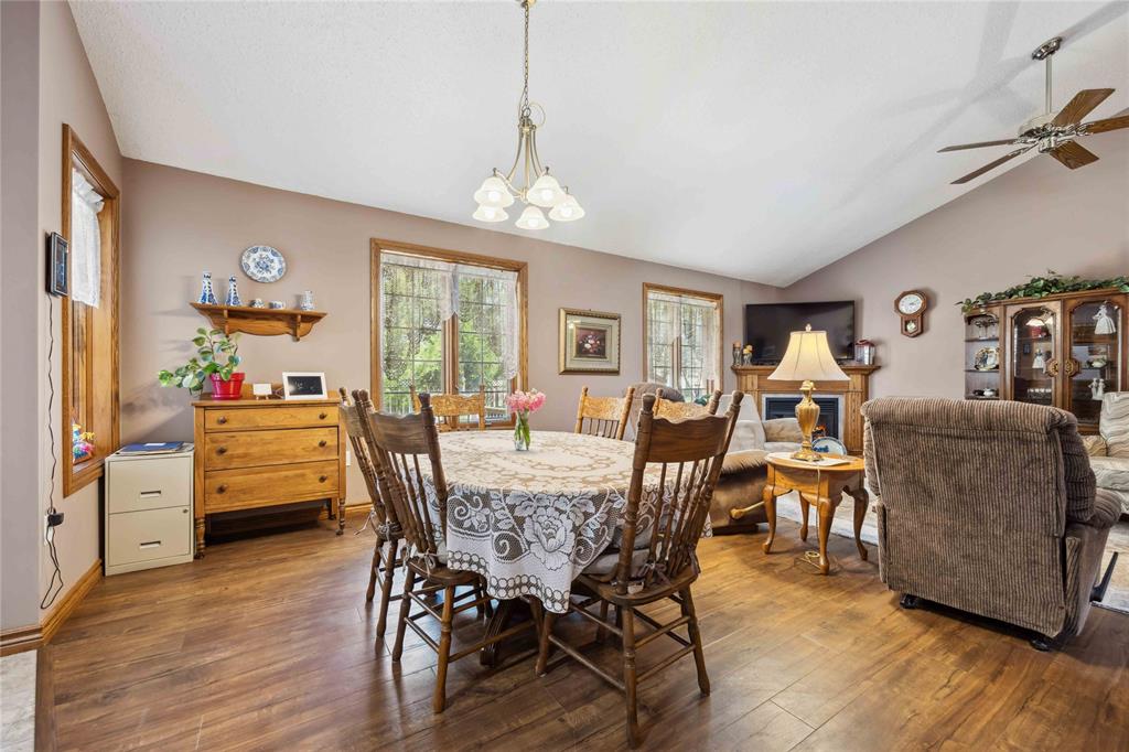 35 FRANCES Drive, Lambton Shores, Ontario, Canada