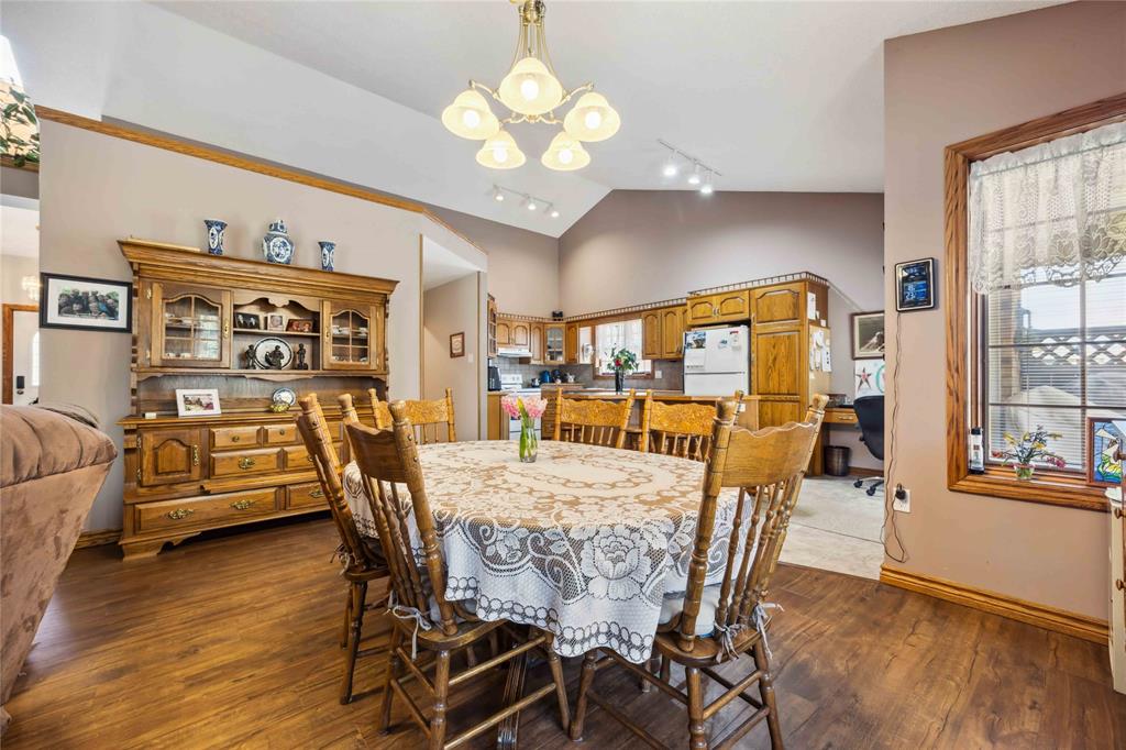 35 FRANCES Drive, Lambton Shores, Ontario, Canada