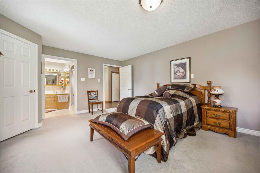 35 FRANCES Drive, Lambton Shores, Ontario, Canada