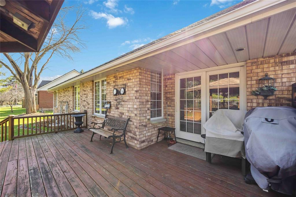 35 FRANCES Drive, Lambton Shores, Ontario, Canada