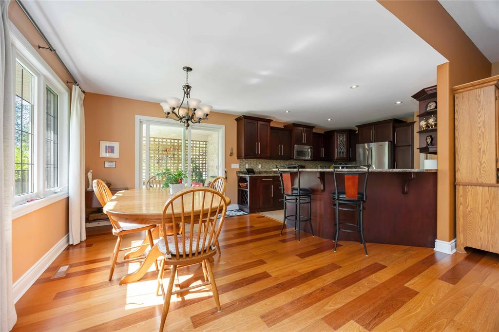 6742 OLD MILL Road, Plympton-Wyoming, Ontario, Canada