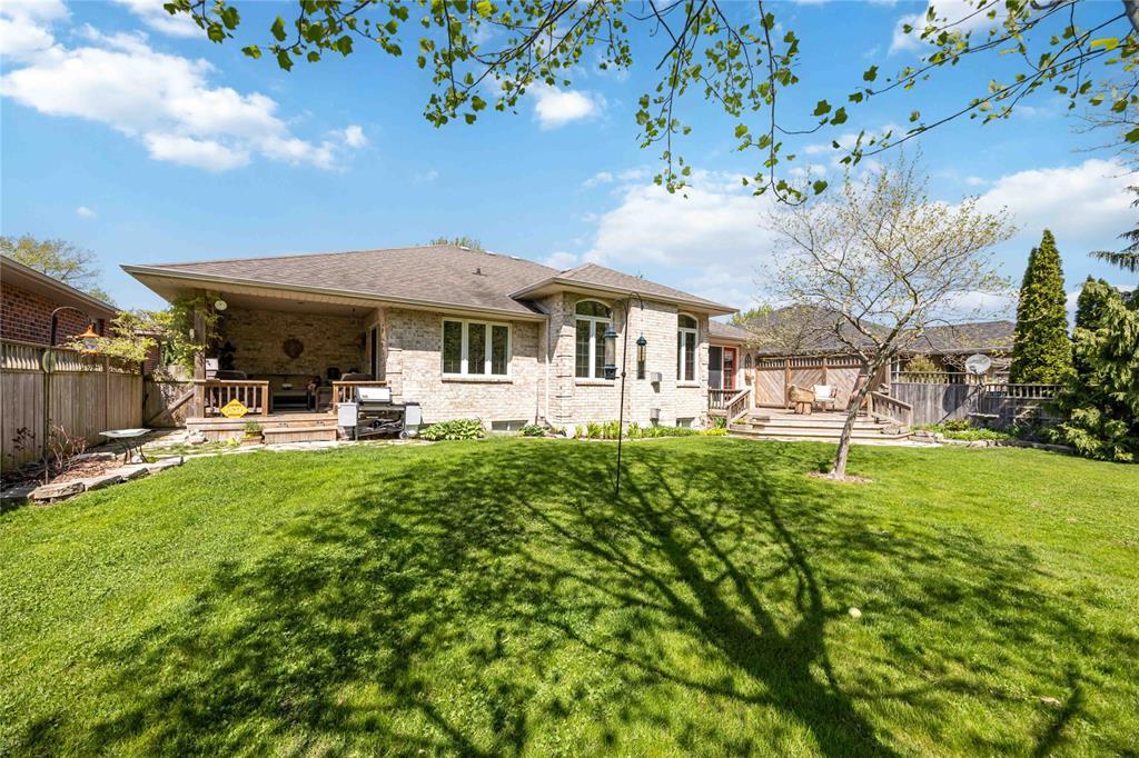 6742 OLD MILL Road, Plympton-Wyoming, Ontario, Canada