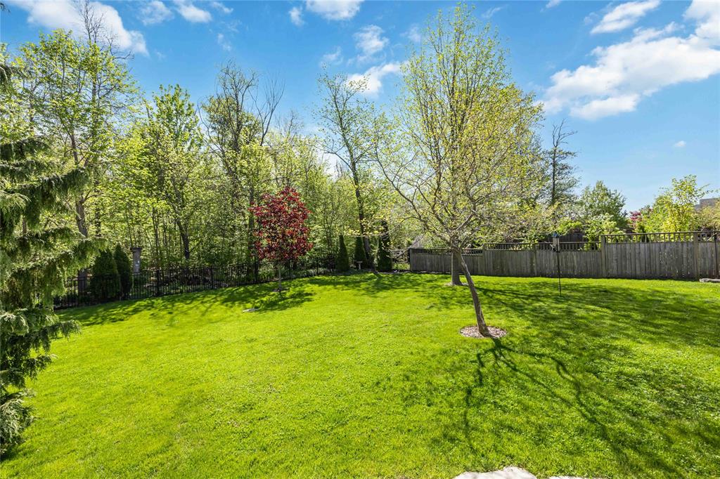 6742 OLD MILL Road, Plympton-Wyoming, Ontario, Canada