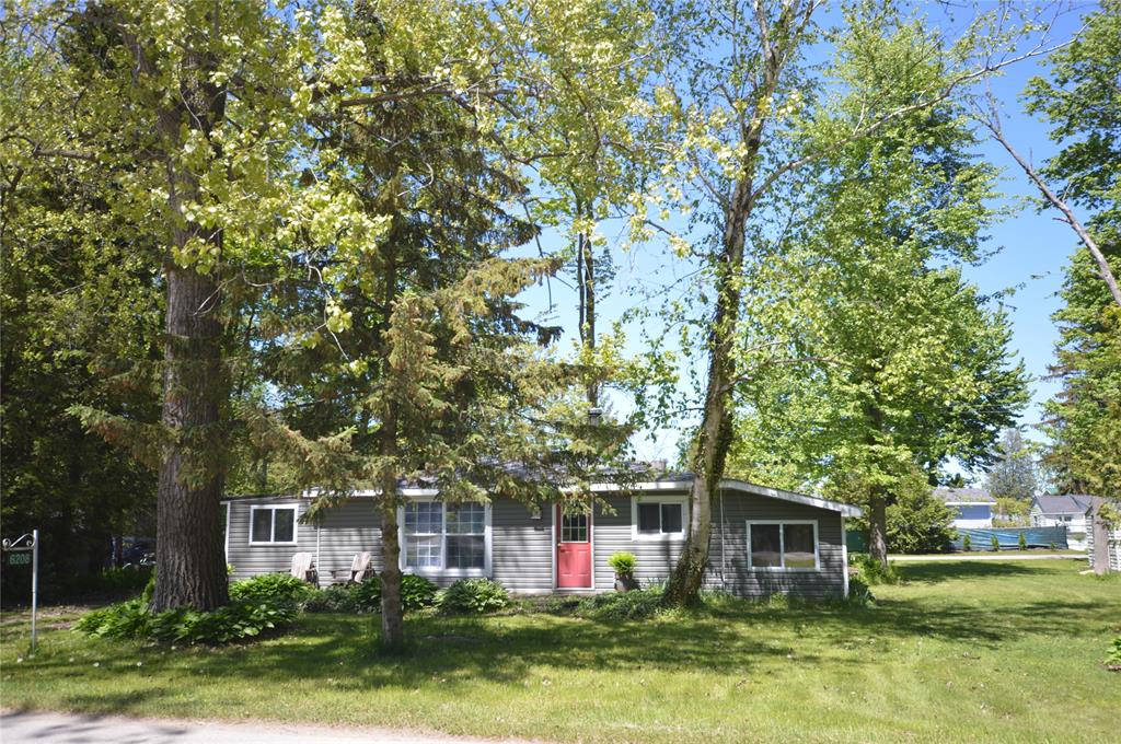 6208 LONDON Road, Lambton Shores, Ontario, Canada photo 4
