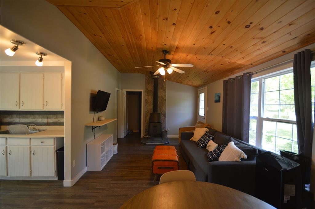 6208 LONDON Road, Lambton Shores, Ontario, Canada photo 7