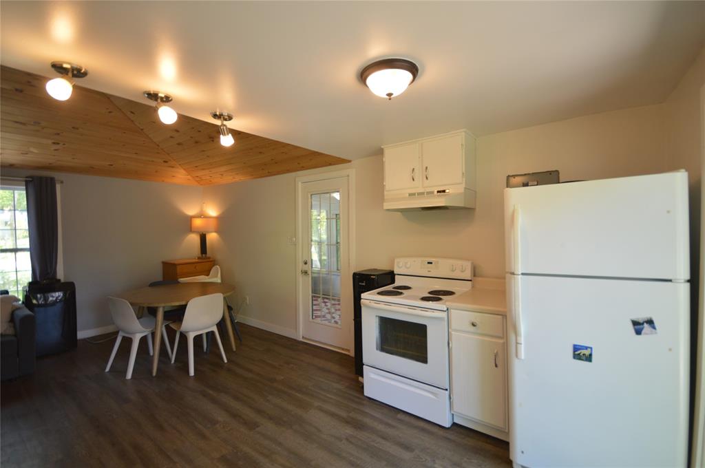 6208 LONDON Road, Lambton Shores, Ontario, Canada