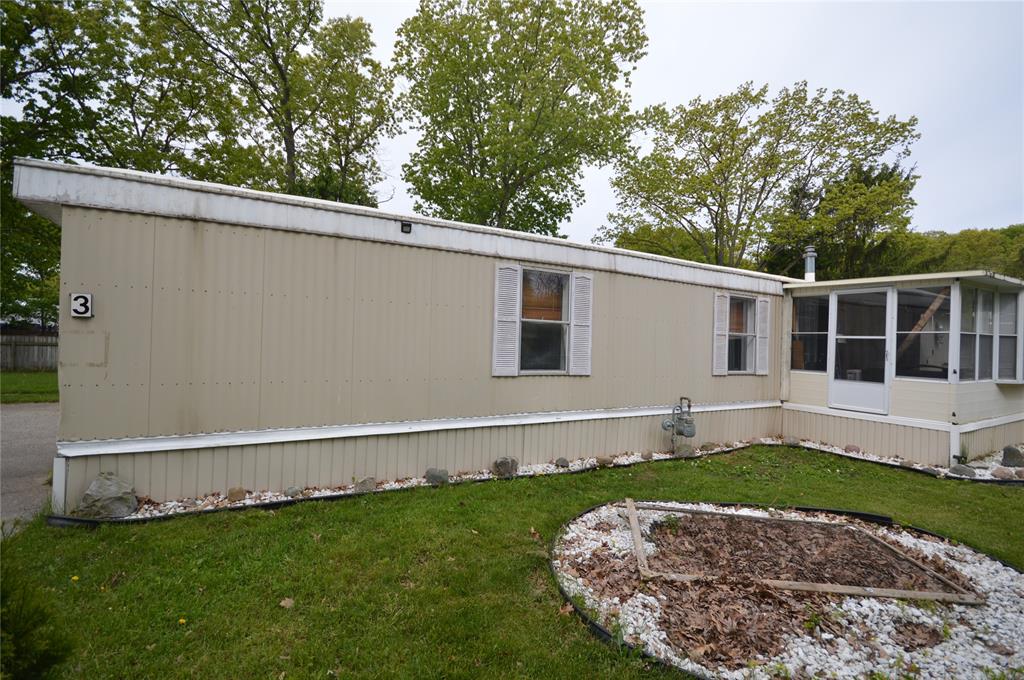 9839 LAKESHORE Road Unit# 3, Lambton Shores, Ontario, Canada photo 2