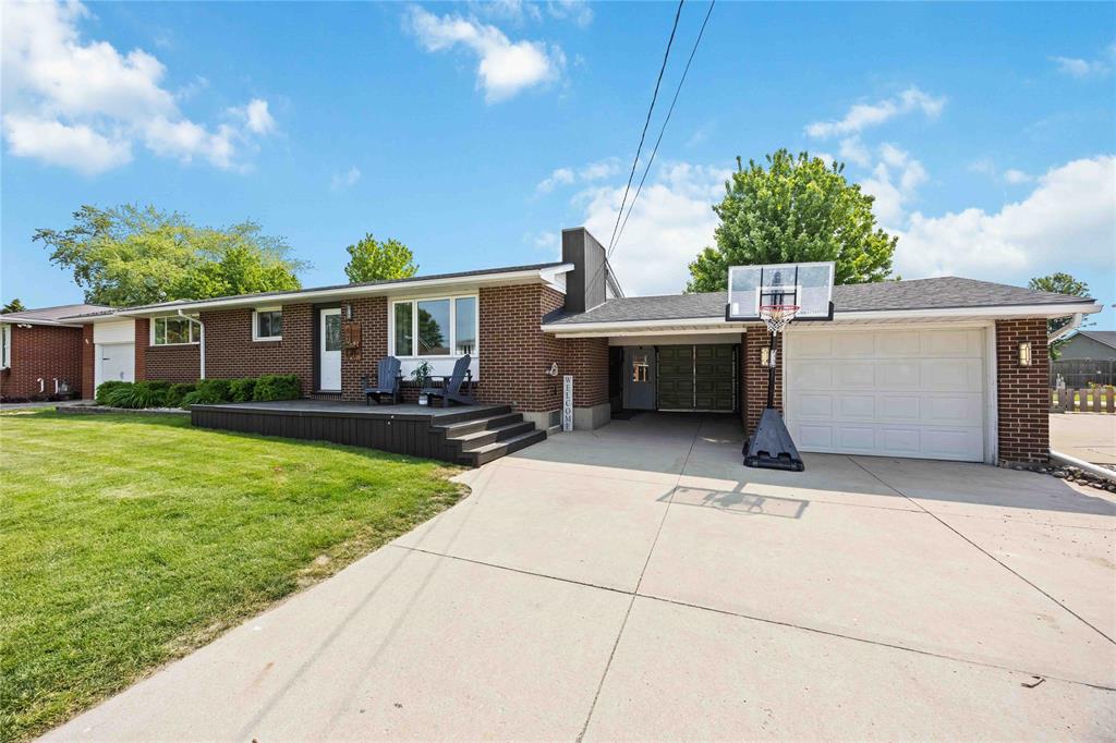 87 MACNAB Street, Lambton Shores, Ontario, Canada photo 2