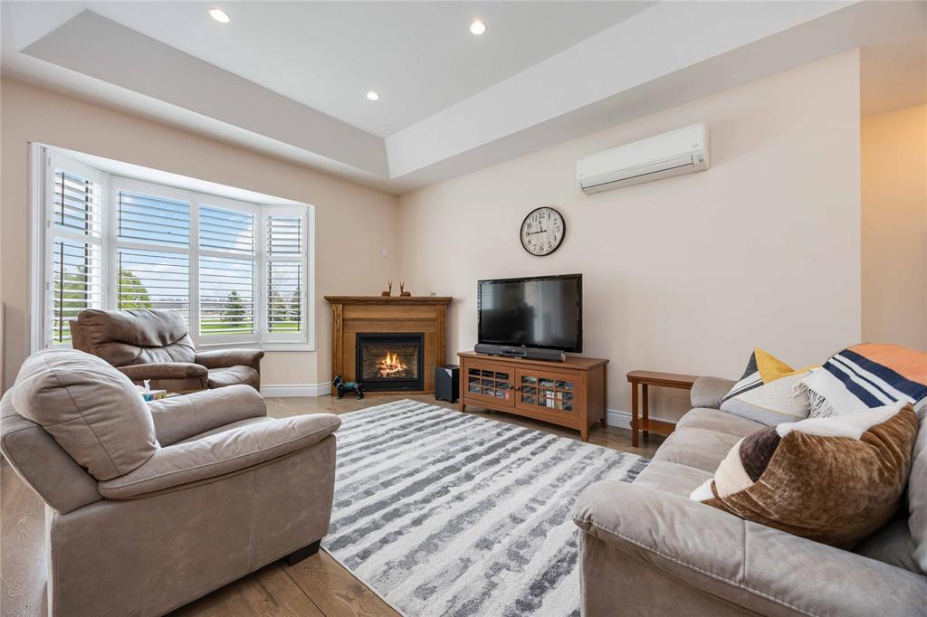 5969 TOWNSEND Line Unit# 6, Lambton Shores, Ontario, Canada