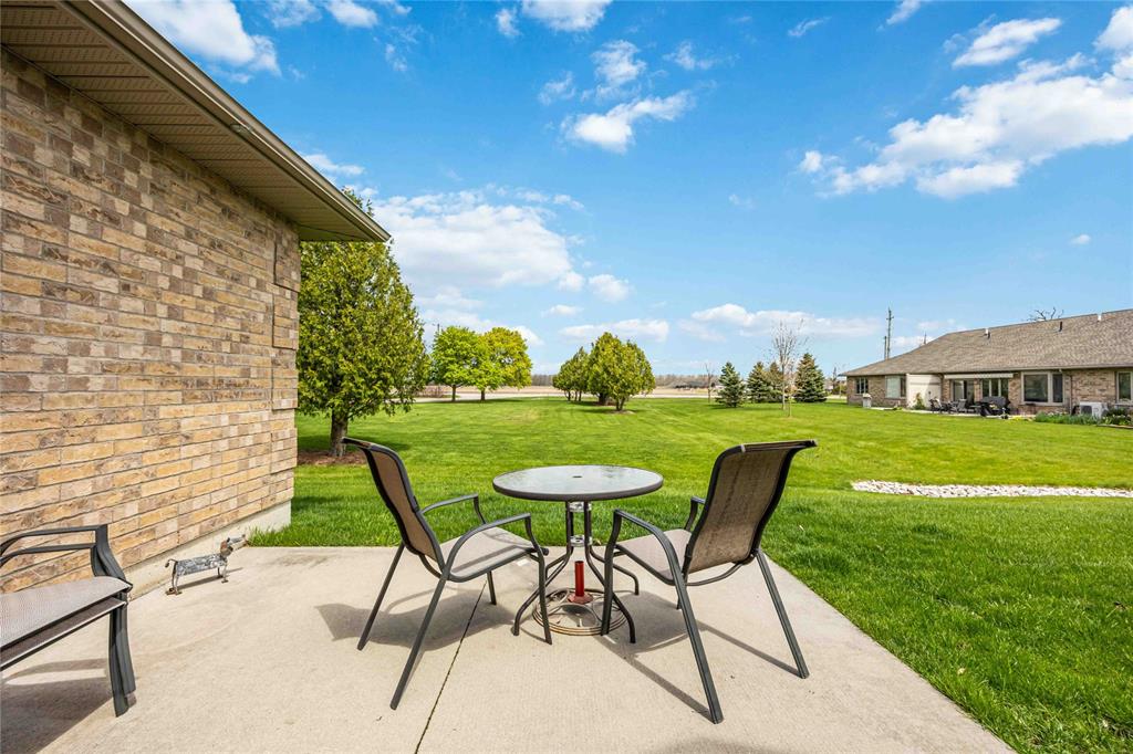 5969 TOWNSEND Line Unit# 6, Lambton Shores, Ontario, Canada