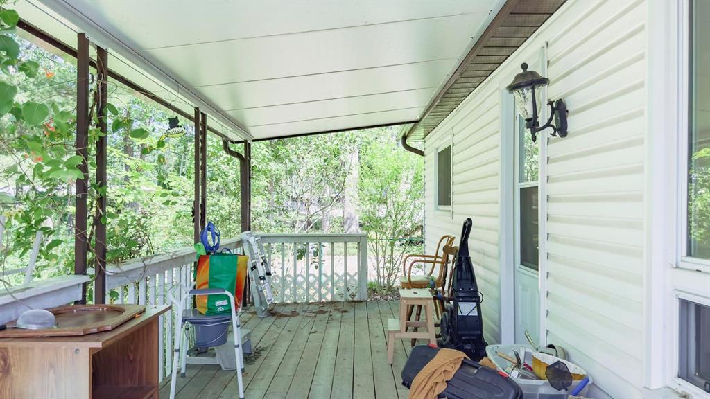 10148 PORT FRANKS ESTATES Drive, Lambton Shores, Ontario, Canada photo 3