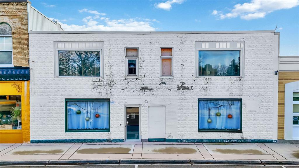 53-55 King Street West, Lambton Shores, Ontario, Canada photo 2