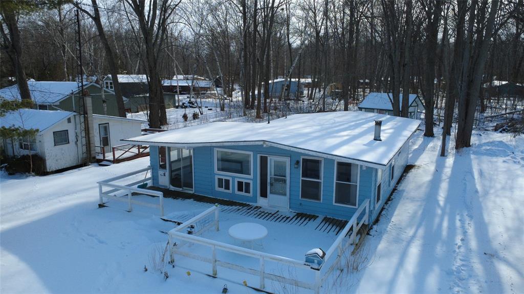 9924 LAKE Road, Lambton Shores, Ontario, Canada photo 4