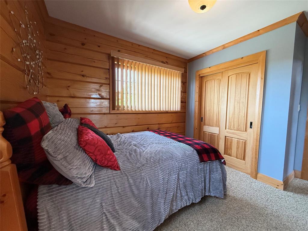 8529 Kinnaird Road photo 13