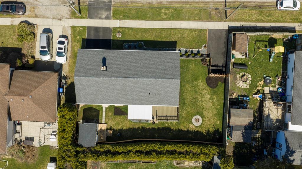 17 WELLINGTON Street, Lambton Shores, Ontario, Canada photo 2