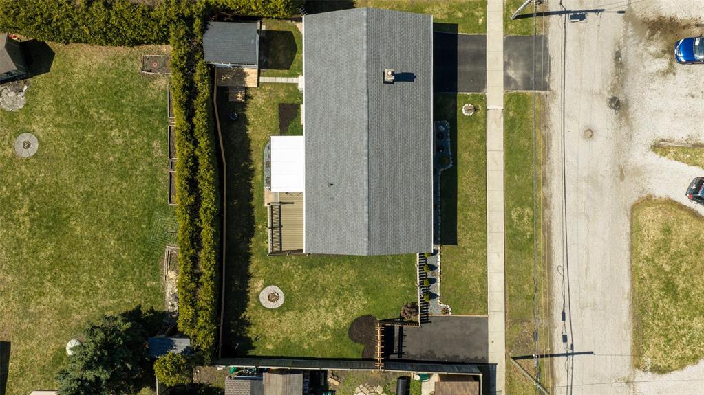 17 WELLINGTON Street, Lambton Shores, Ontario, Canada photo 3