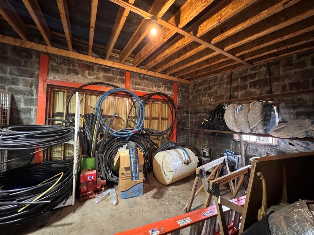 16 WASHINGTON Street, Lambton Shores, Ontario, Canada photo 18