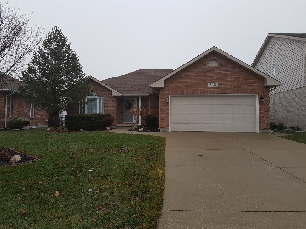 640 HUMBER DR, Sarnia Ontario, Canada