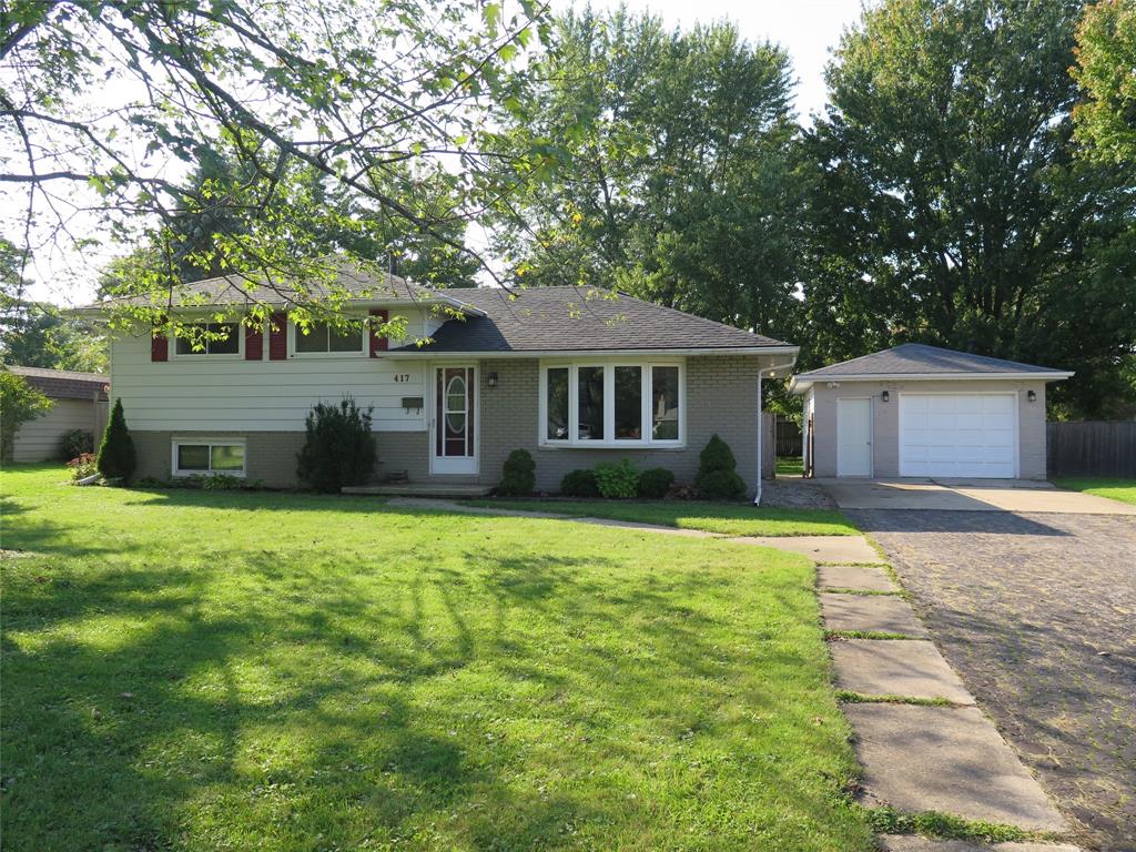 417 IGNATIEFNA, Petrolia Ontario, Canada