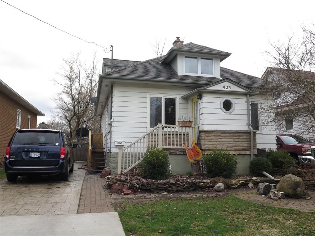 423 DAVIS Street, Sarnia Ontario, Canada