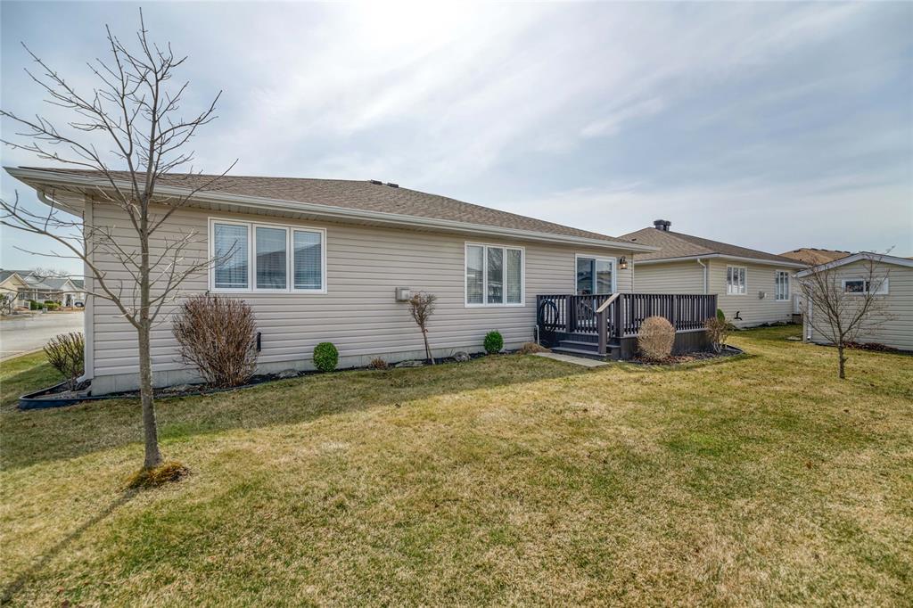 5700 BLACKWELL Sideroad Unit# 131, Sarnia, Ontario, Canada