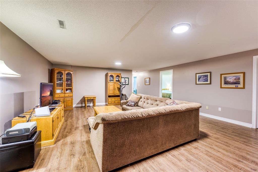1820 WESPENCER Gate, Sarnia, Ontario, Canada