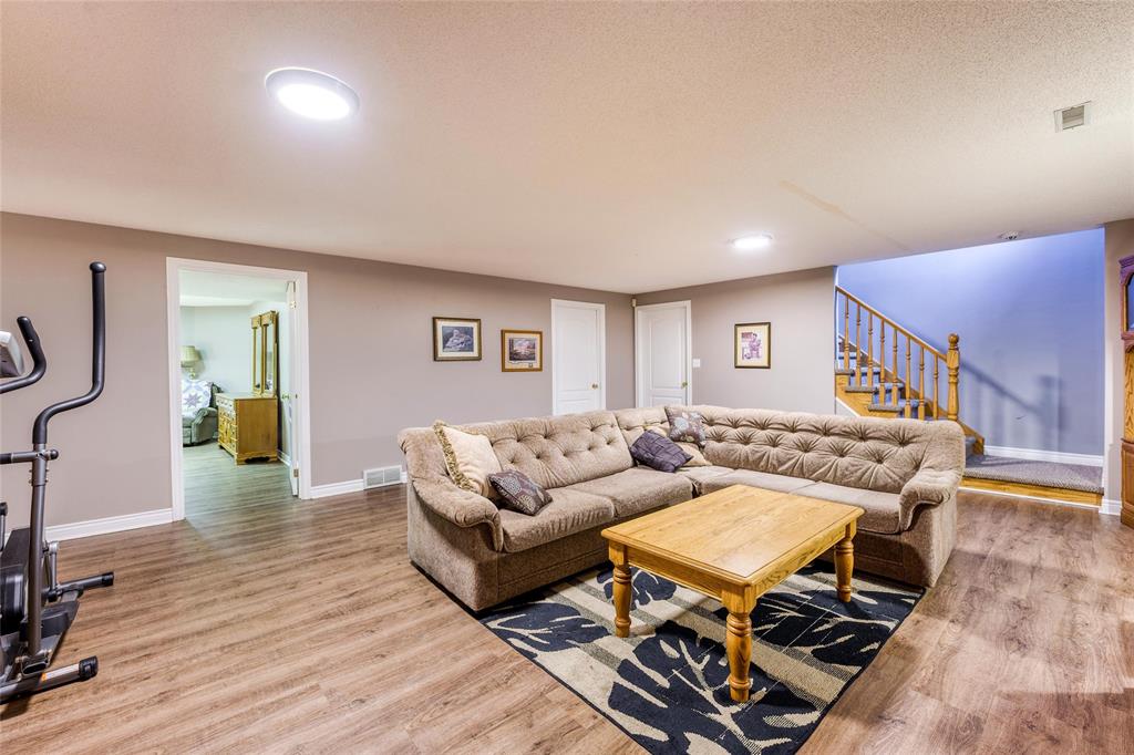 1820 WESPENCER Gate, Sarnia, Ontario, Canada