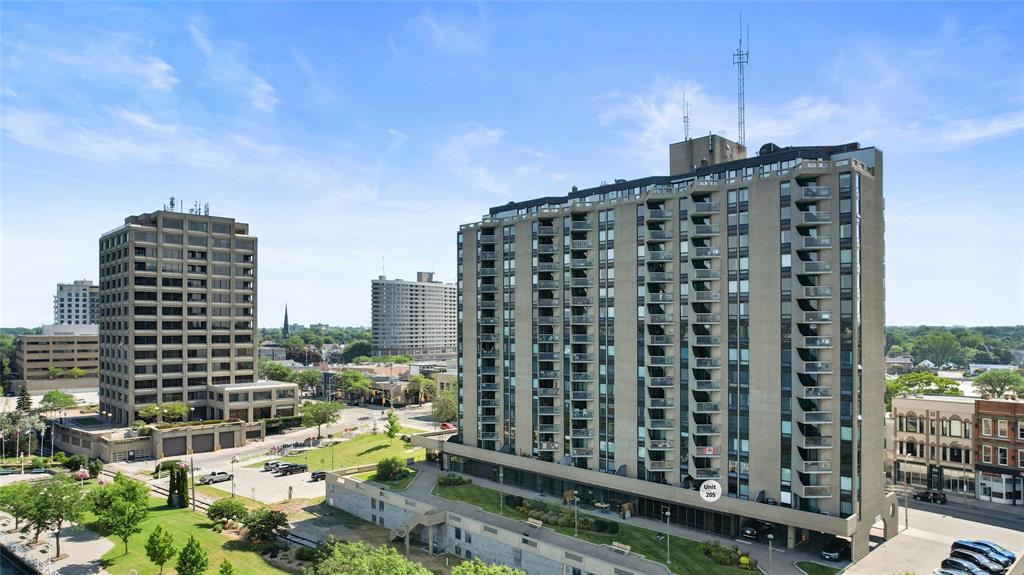155 FRONT Street North Unit# 205, Sarnia Ontario, Canada