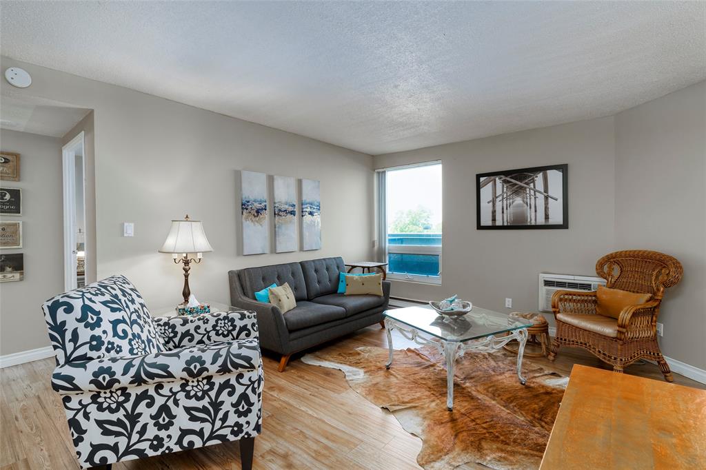 155 FRONT Street North Unit# 205, Sarnia, Ontario, Canada