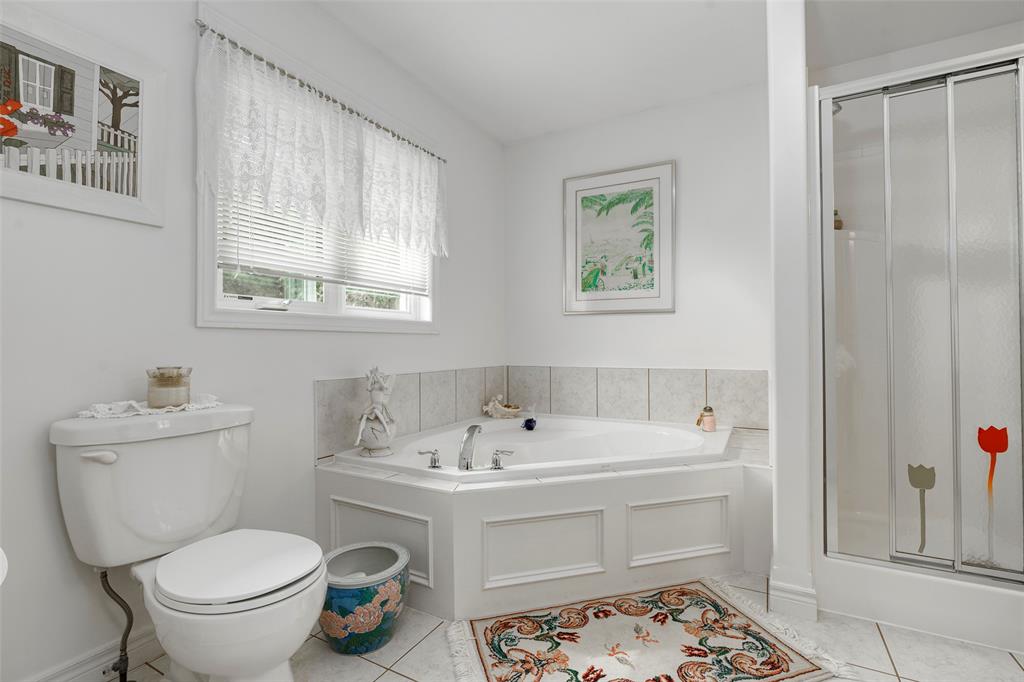 125 PAUL SLOGGETT Drive, Sarnia, Ontario, Canada