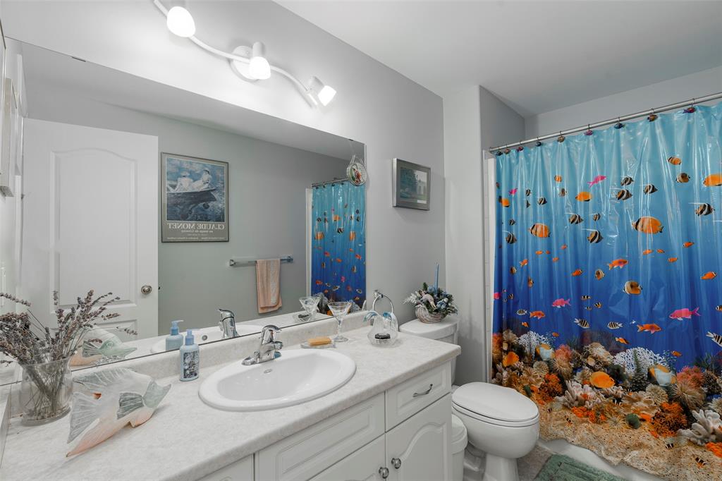 125 PAUL SLOGGETT Drive, Sarnia, Ontario, Canada