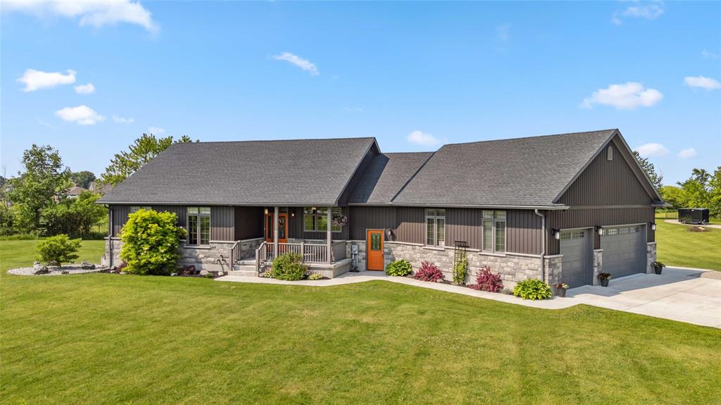 5103 First School Road, Warwick Ontario, Canada