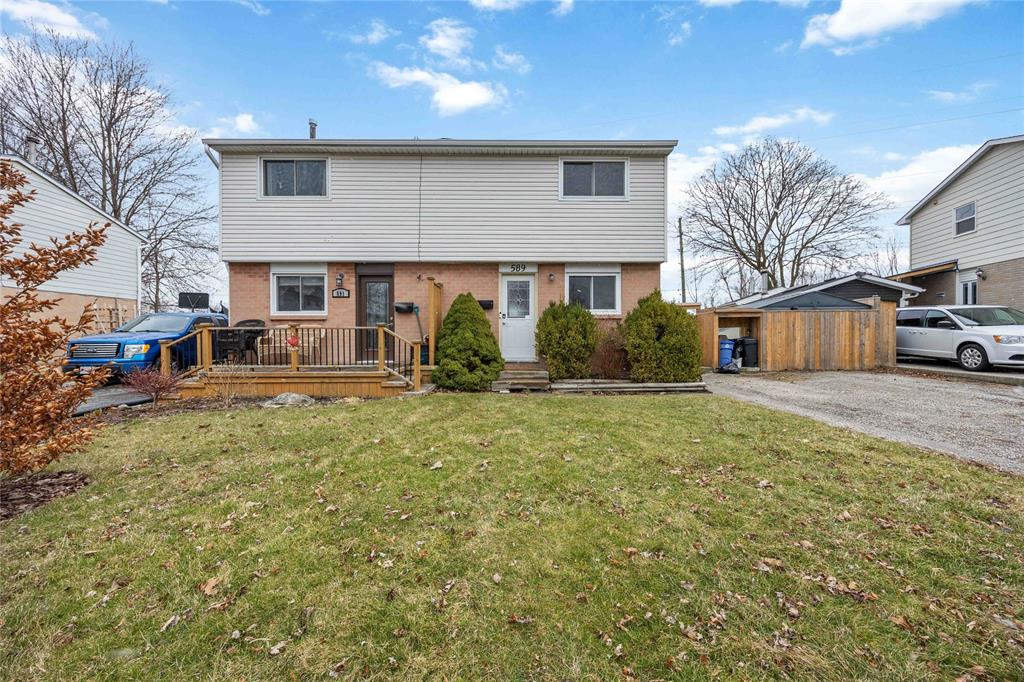 589 CARDIFF Drive, Sarnia, Ontario, Canada photo 4