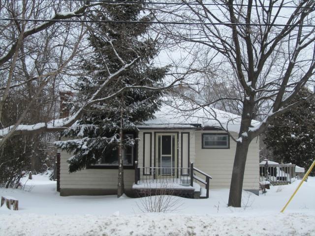 1324 MICHIGAN Avenue, Sarnia, Ontario, Canada