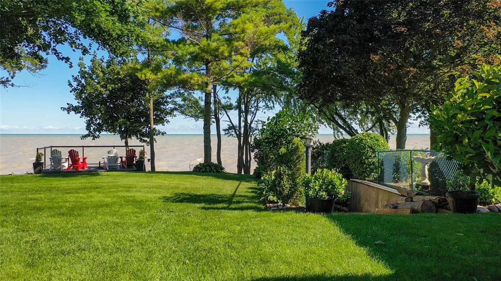 3046 SANDPIPER Trail, Plympton-Wyoming Ontario, Canada