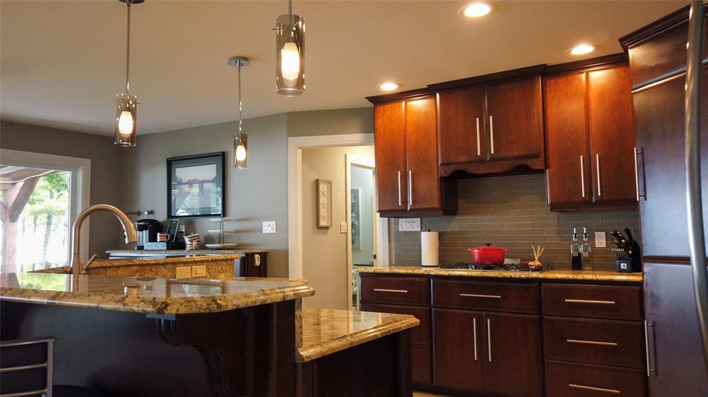 3046 SANDPIPER Trail, Plympton-Wyoming Ontario, Canada