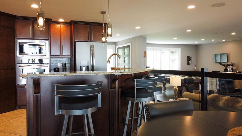 3046 SANDPIPER Trail, Plympton-Wyoming Ontario, Canada